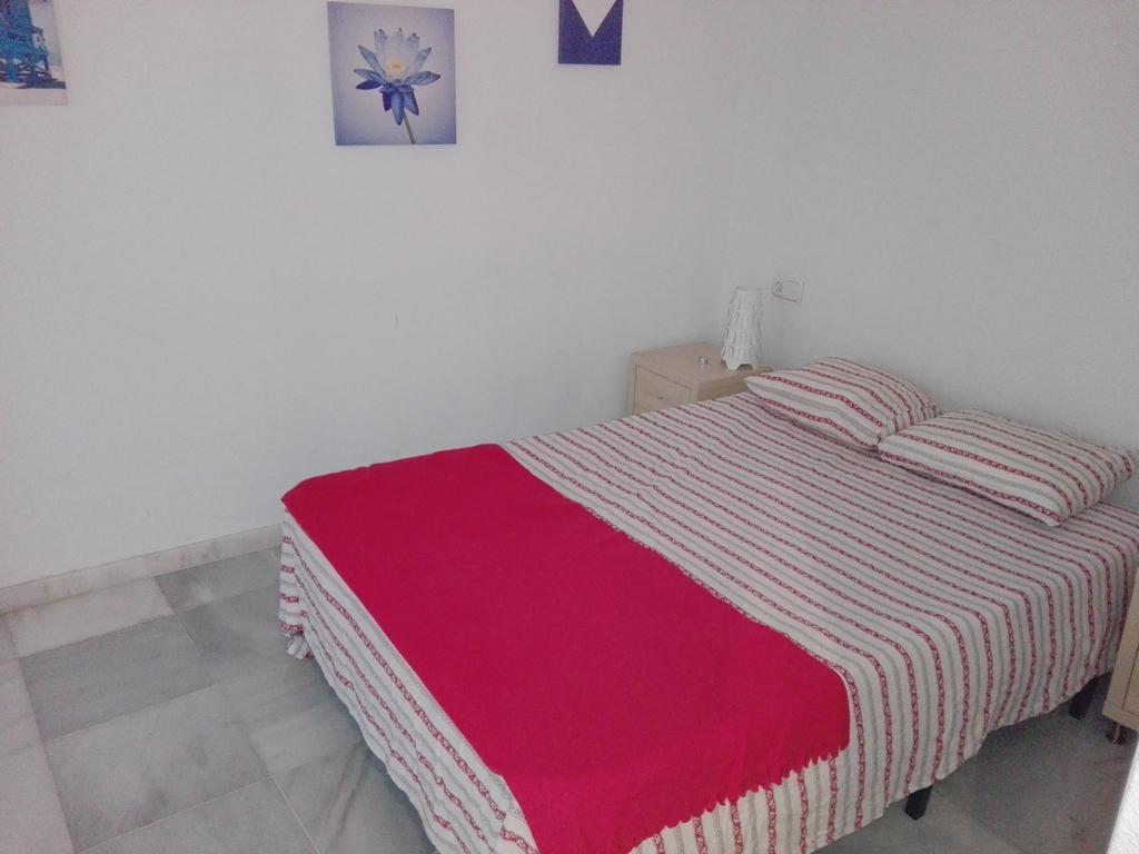 Centrico Apartamento Con Patio Privado إشبيلية المظهر الخارجي الصورة