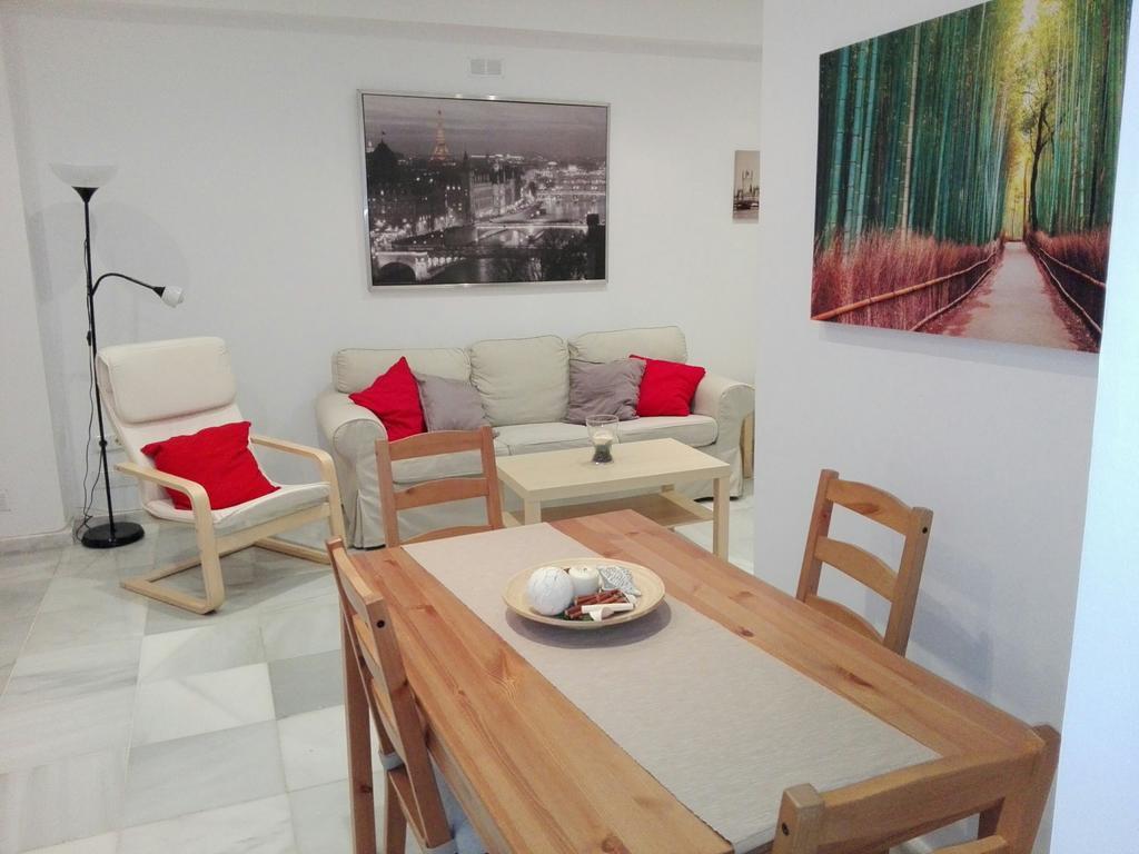 Centrico Apartamento Con Patio Privado إشبيلية المظهر الخارجي الصورة