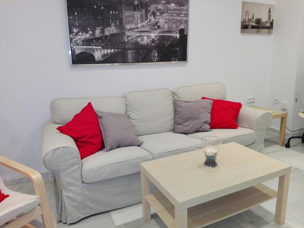 Centrico Apartamento Con Patio Privado إشبيلية المظهر الخارجي الصورة